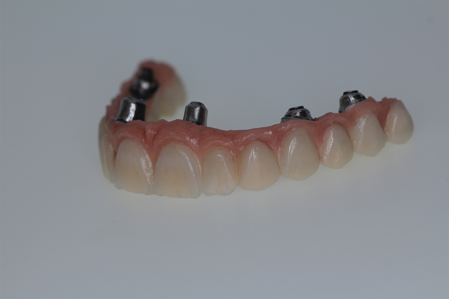 lucrare dentala asimetric